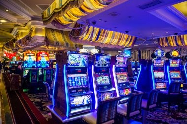 Live Free Bet Blackjack table on garuda slot showing dealer and player cards